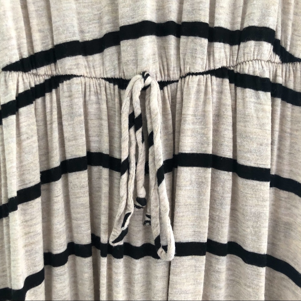 ✨Everleigh Anthropologie Striped Maxi Dress - Picture 7 of 9